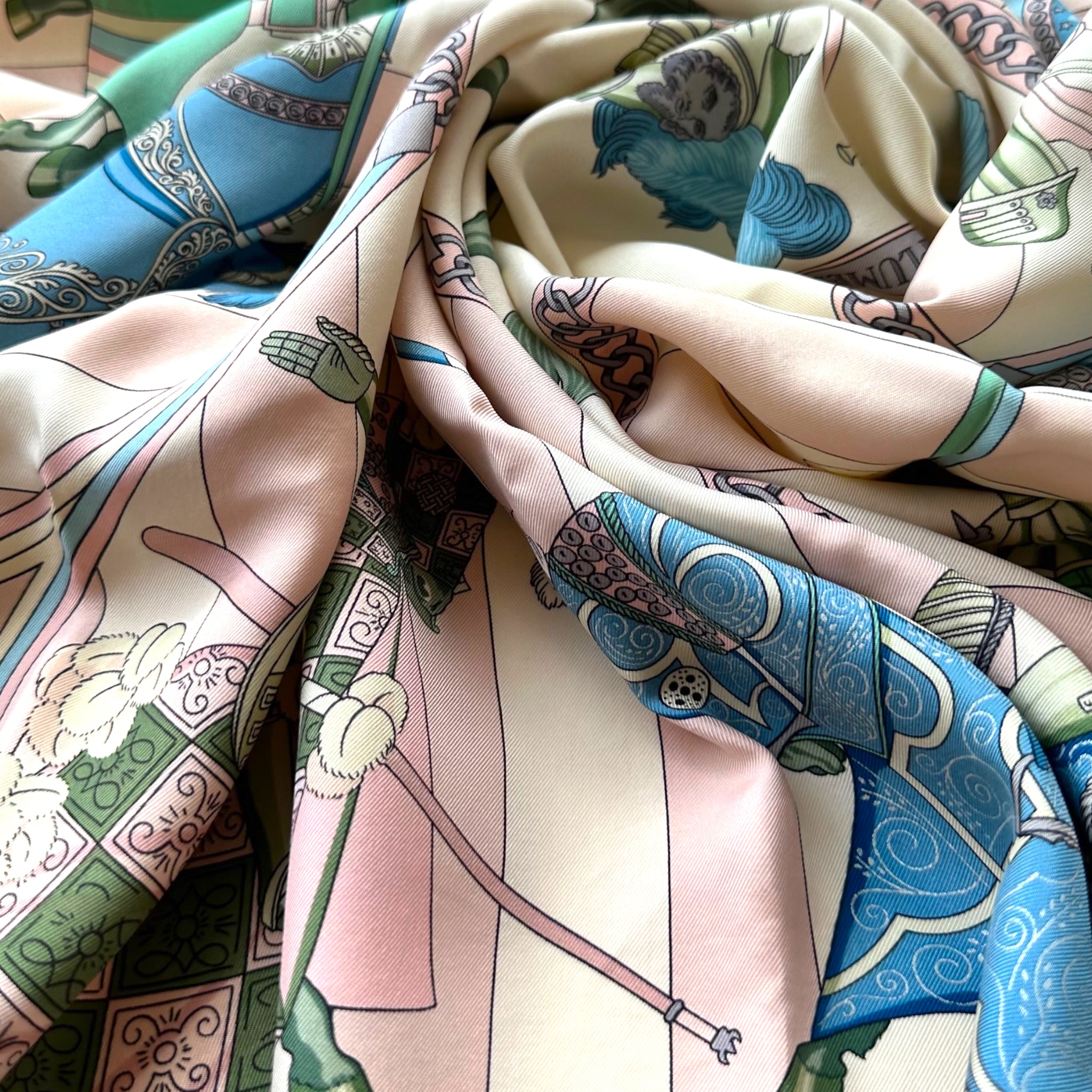 Feathered Shocks - HERMES SCARF 90 CM