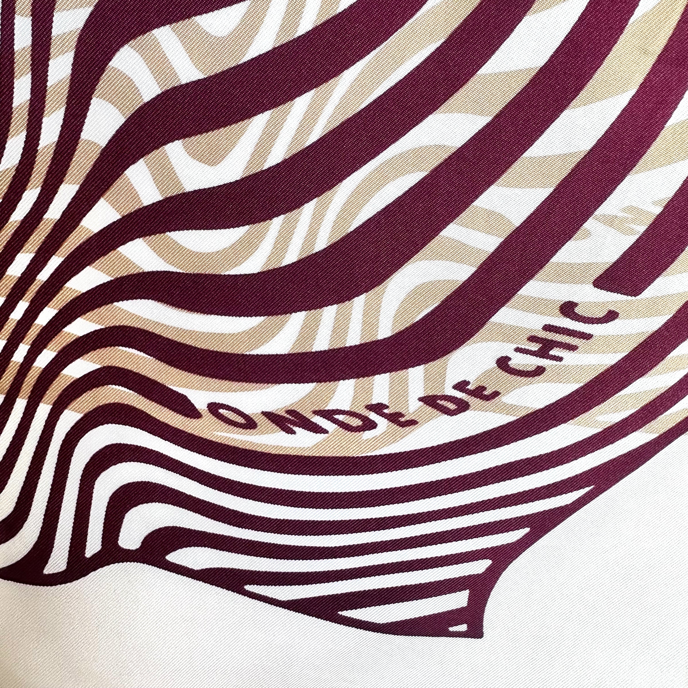 Waves of chic - HERMES SCARF 90 CM