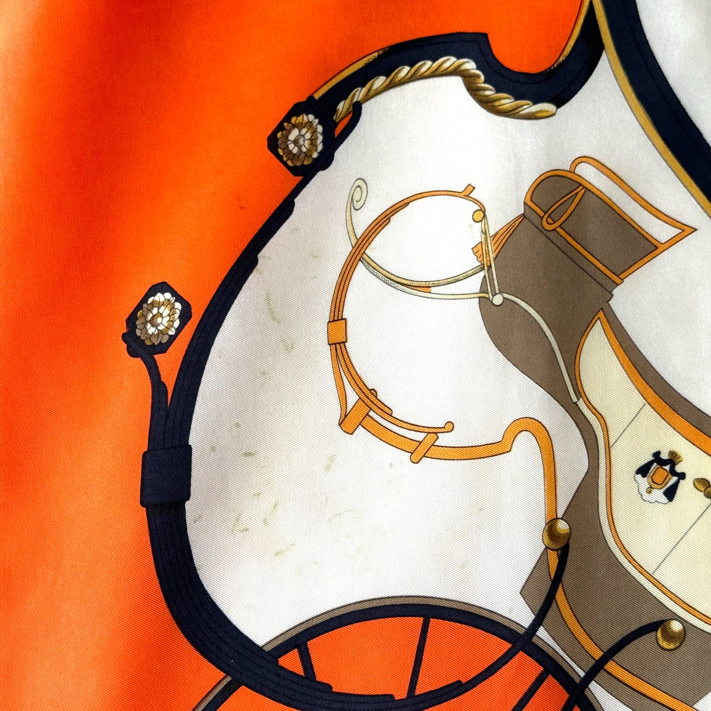 foulard-hermes-springs-petites-taches