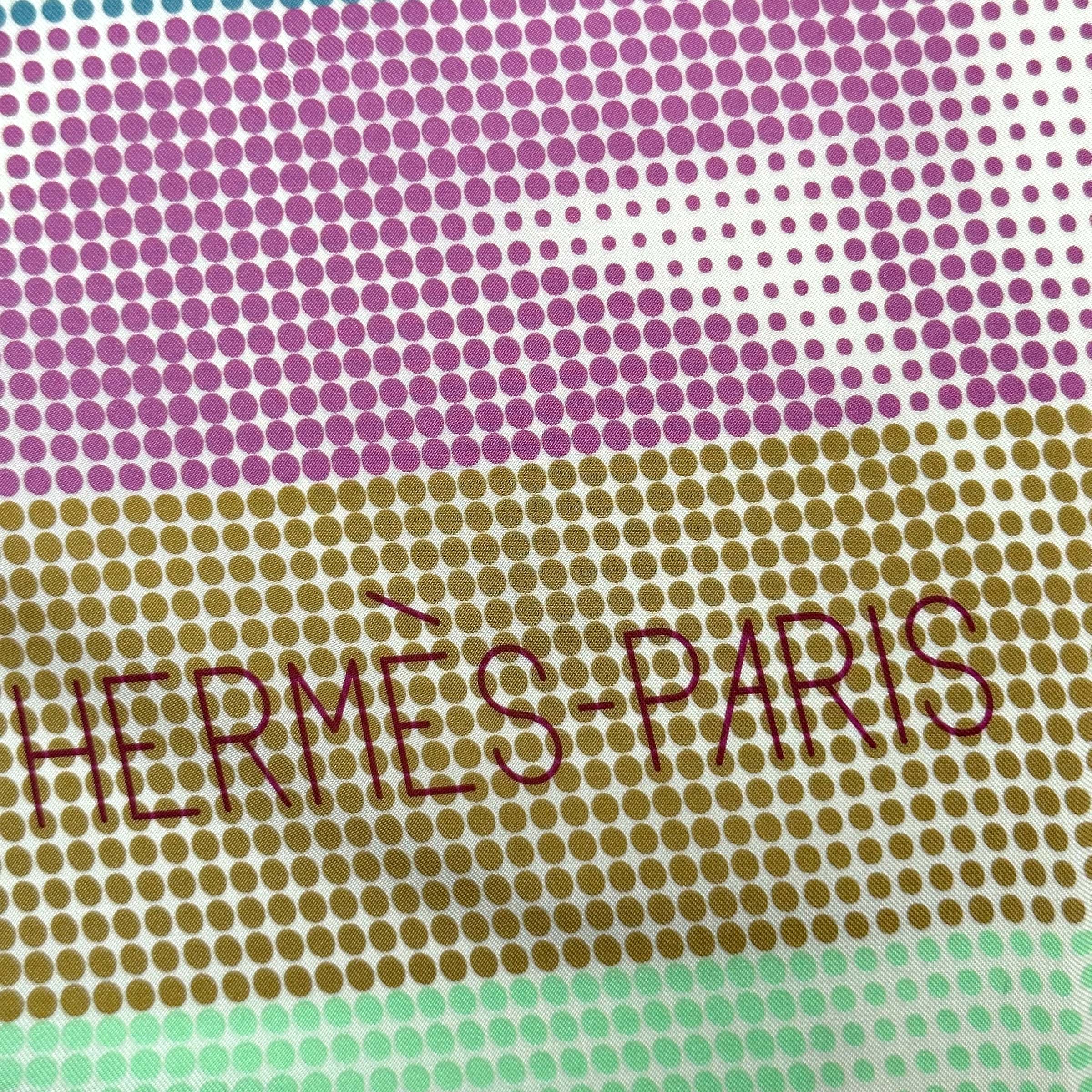 Le Saut H - Carré Hermès 90 scarf