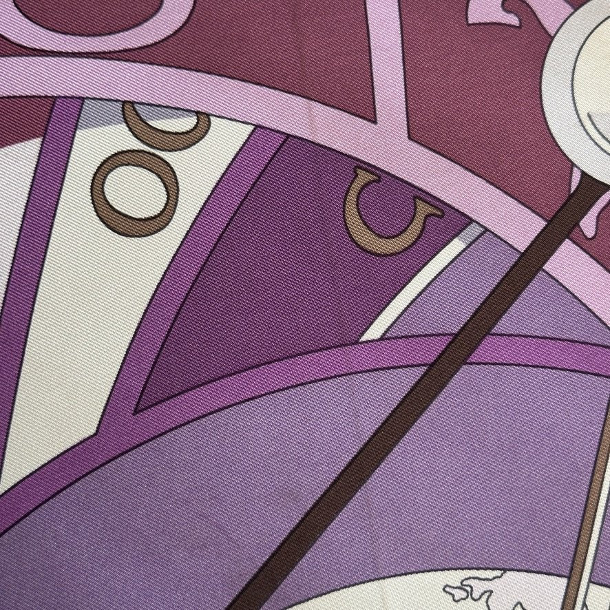 legere salissure du carré hermes vintage