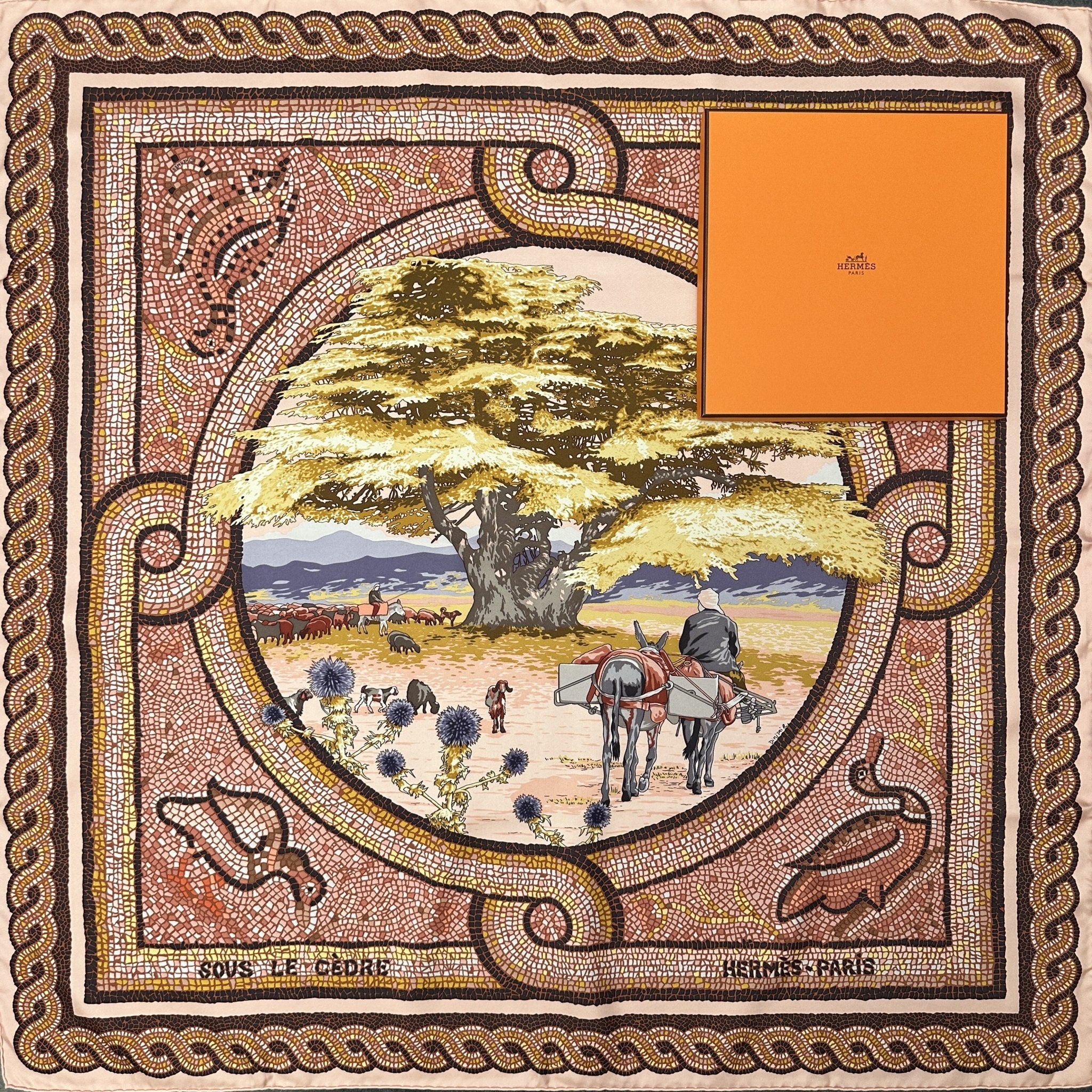 foulard carré hermes 90 cm sous le cedre avec boite orange