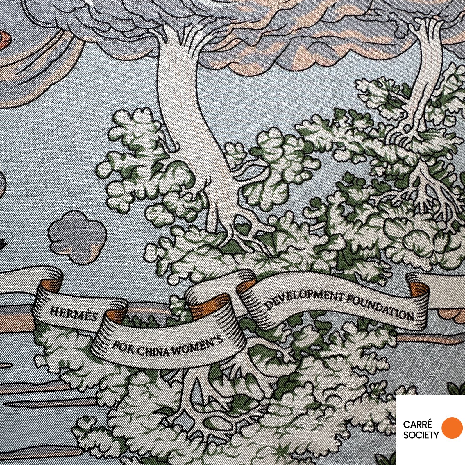 Zoom sur la mention édition spéciale "Hermès for China Women’s Development Foundation"