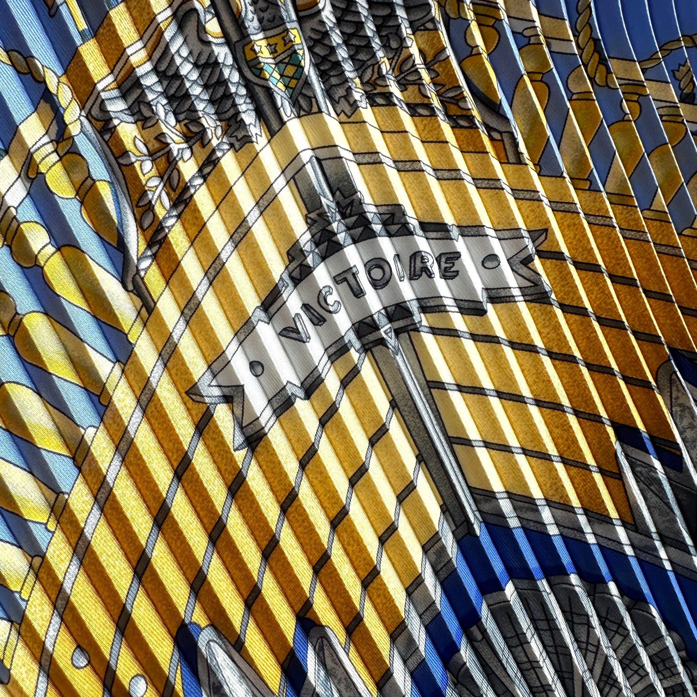 Zoom sur le plissage permanent – structure en relief